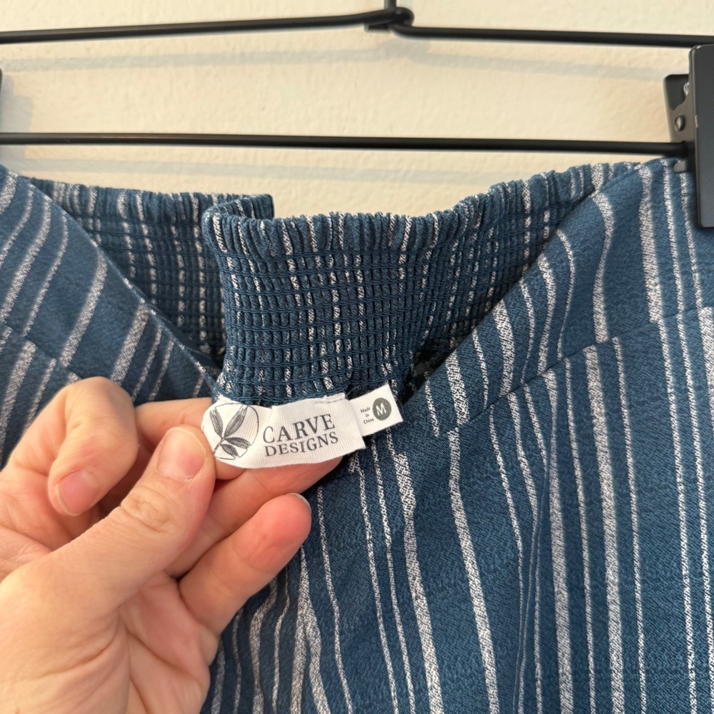 Carve Designs Blue White Striped Ruched Ankle Jogger Pants Womens Medium M - Picture 2 of 6